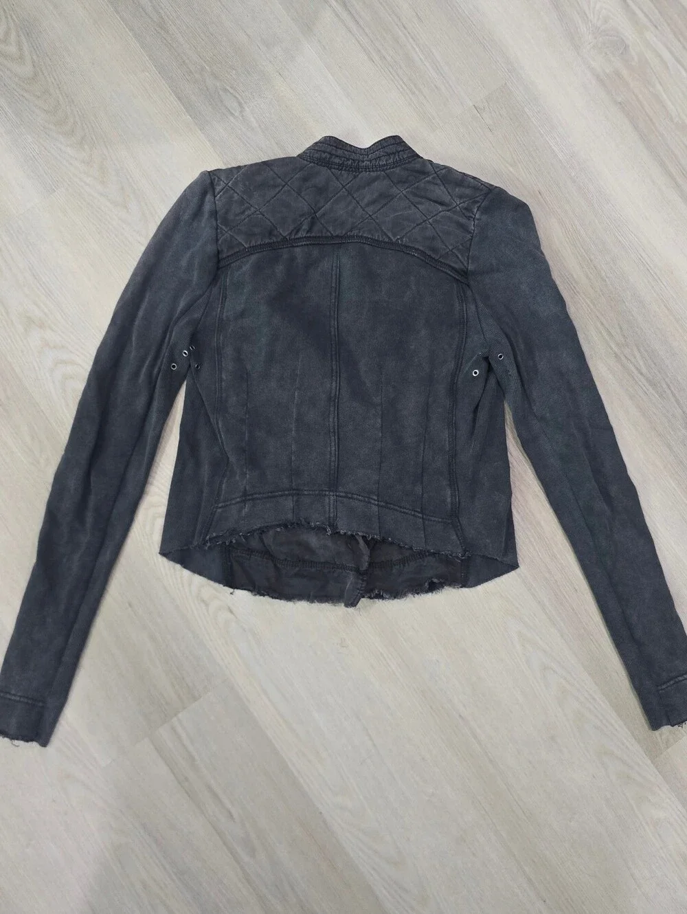 Free People Distressed Charcoal Gray Wash Cotton Shrunken Moto Jacket Size S - Picture 7 of 8